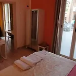 Apartamento B8 *